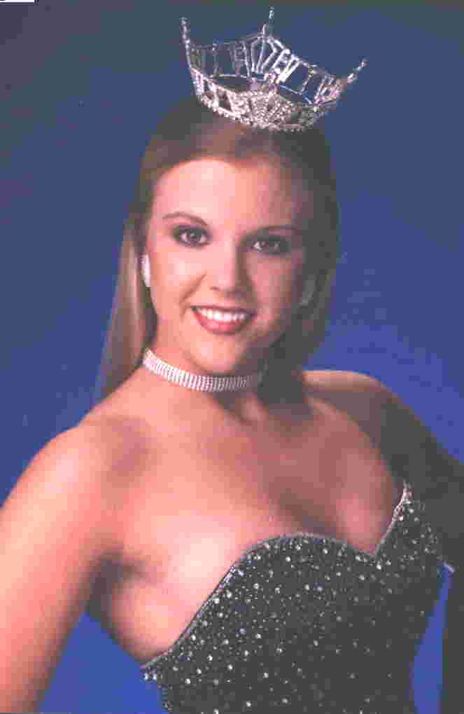 triciacrownpic.jpg